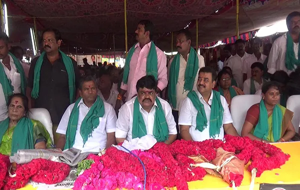 sivakasiyil admk unnaaviradham